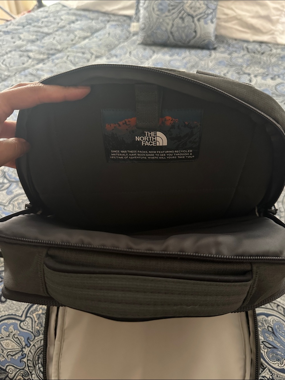 The North Face Black Borealis-Style Backpack with Front Bungee - Picture 6 of 6